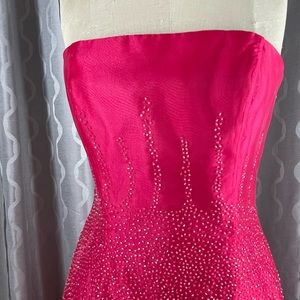 Veban Girl Nites, Red size 13/14